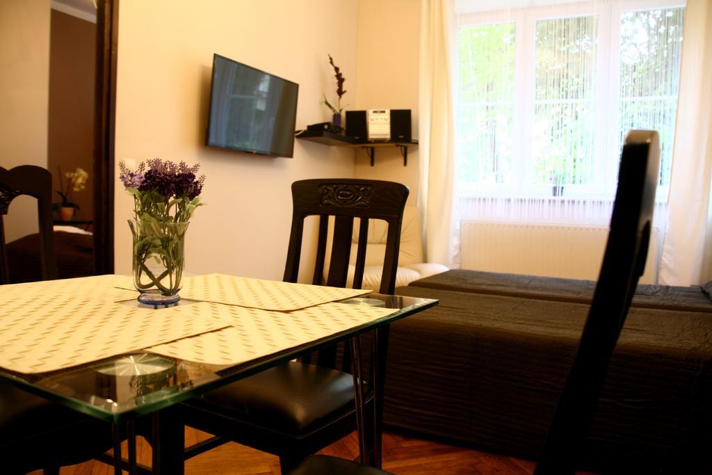 Apartamenty Astur Kraków Zewnętrze zdjęcie